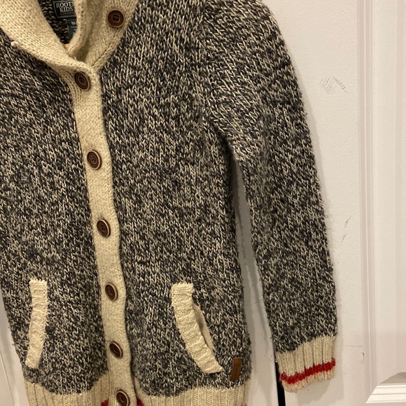 Roots Cabin Sweater - Picture 4 of 8